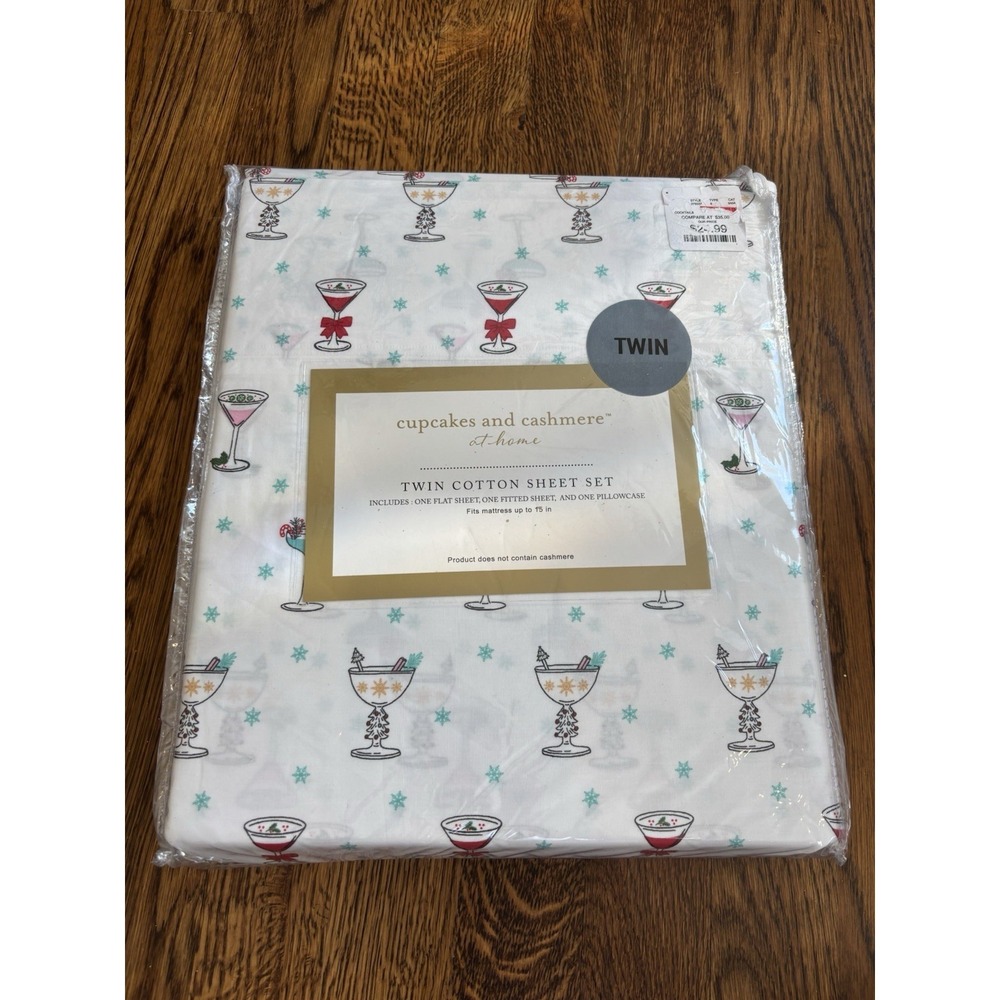 Christmas Twin Cotton Sheet Set Martini Cocktails‎ New Cupcakes & Cashmere